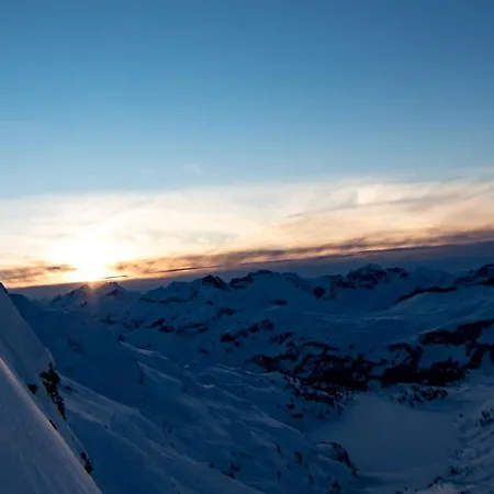 Ski Lodge Engelberg Готель Енгельберг