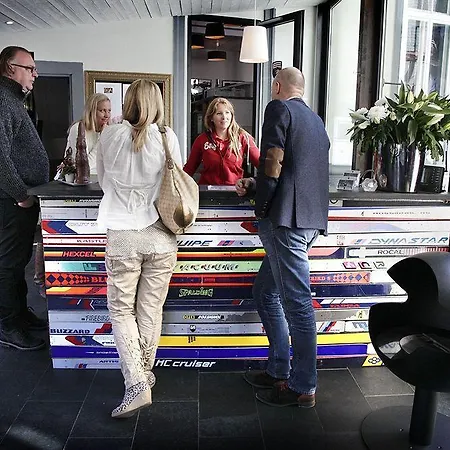 Hotell Ski Lodge Engelberg Engelberg