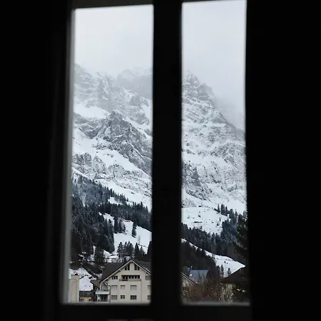 Ski Lodge Engelberg Отель